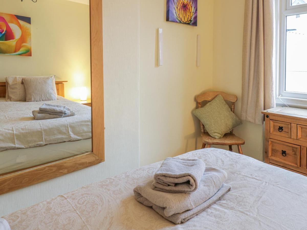 Ferienwohnung Beside The Sea - In Town Llandudno Exterior foto